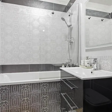 J&j Luxury Apartment *